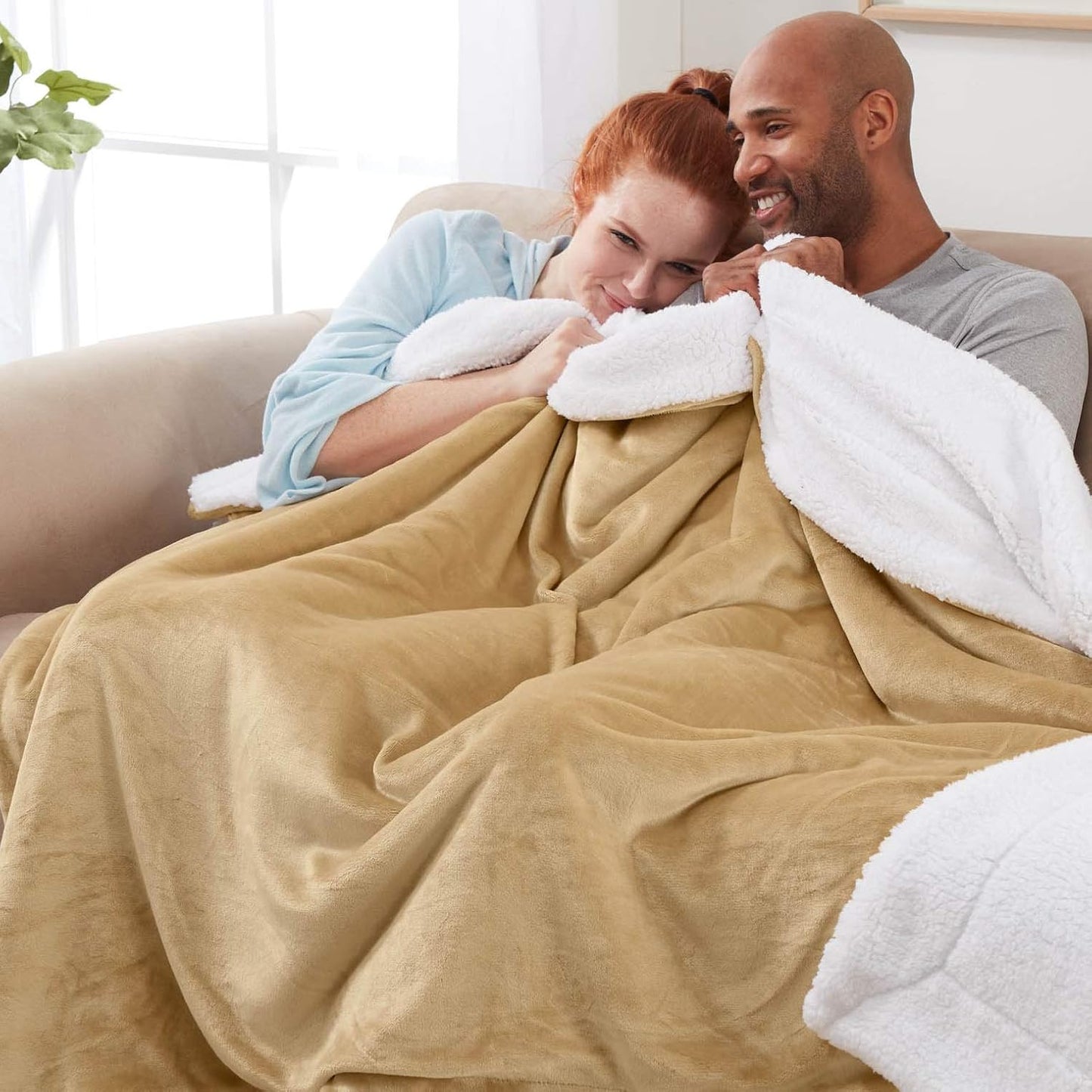 Sherpa Throw Blanket Super Soft Reversible Ultra Luxurious Plush Blanket, 50 X 60 Inches, Camel/White