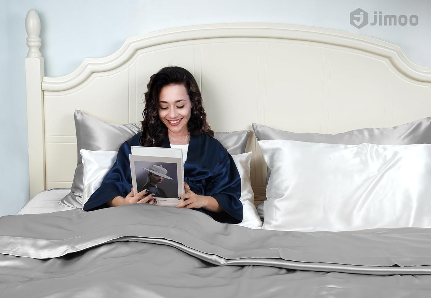100% Mulberry Silk Pillowcase for Hair and Skin, 22 Momme Pure Natural Silk Pillow Case Both Sided with Zipper, Pillow Cover for Women Mom Men (Silver Grey, Standard 20''×26'', 1 Pack)