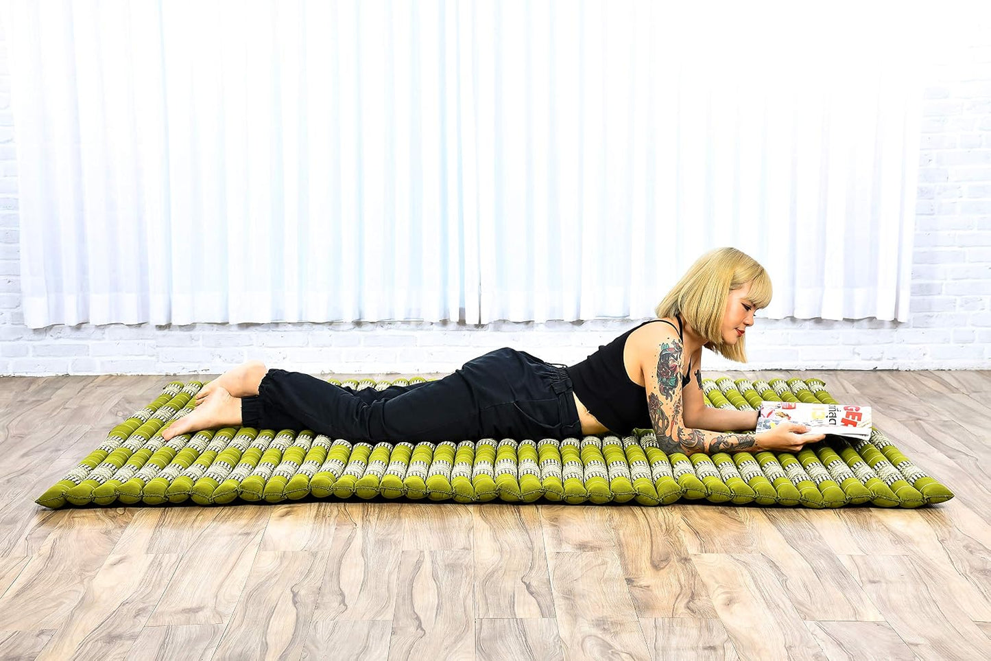 - Foldable Floor Mattress - Japanese Roll up Futon -Trifold Tatami Mat- Guest Floor Bed - Camping Mattress - Thai Massage Mat, Kapok Filled, 75 X 57 Inches, Green